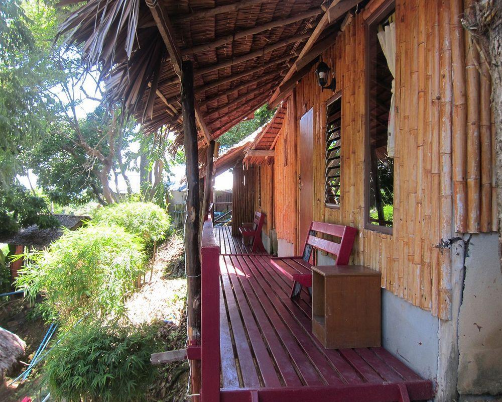 Bamboo Mountain View Phi Phi Resort Buitenkant foto