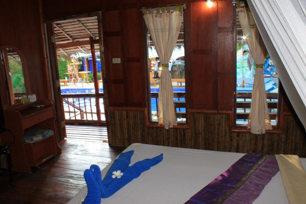 Bamboo Mountain View Phi Phi Resort Kamer foto